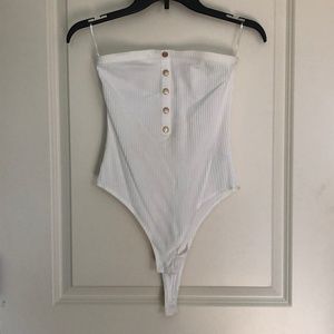 Ribbed strapless bodysuit